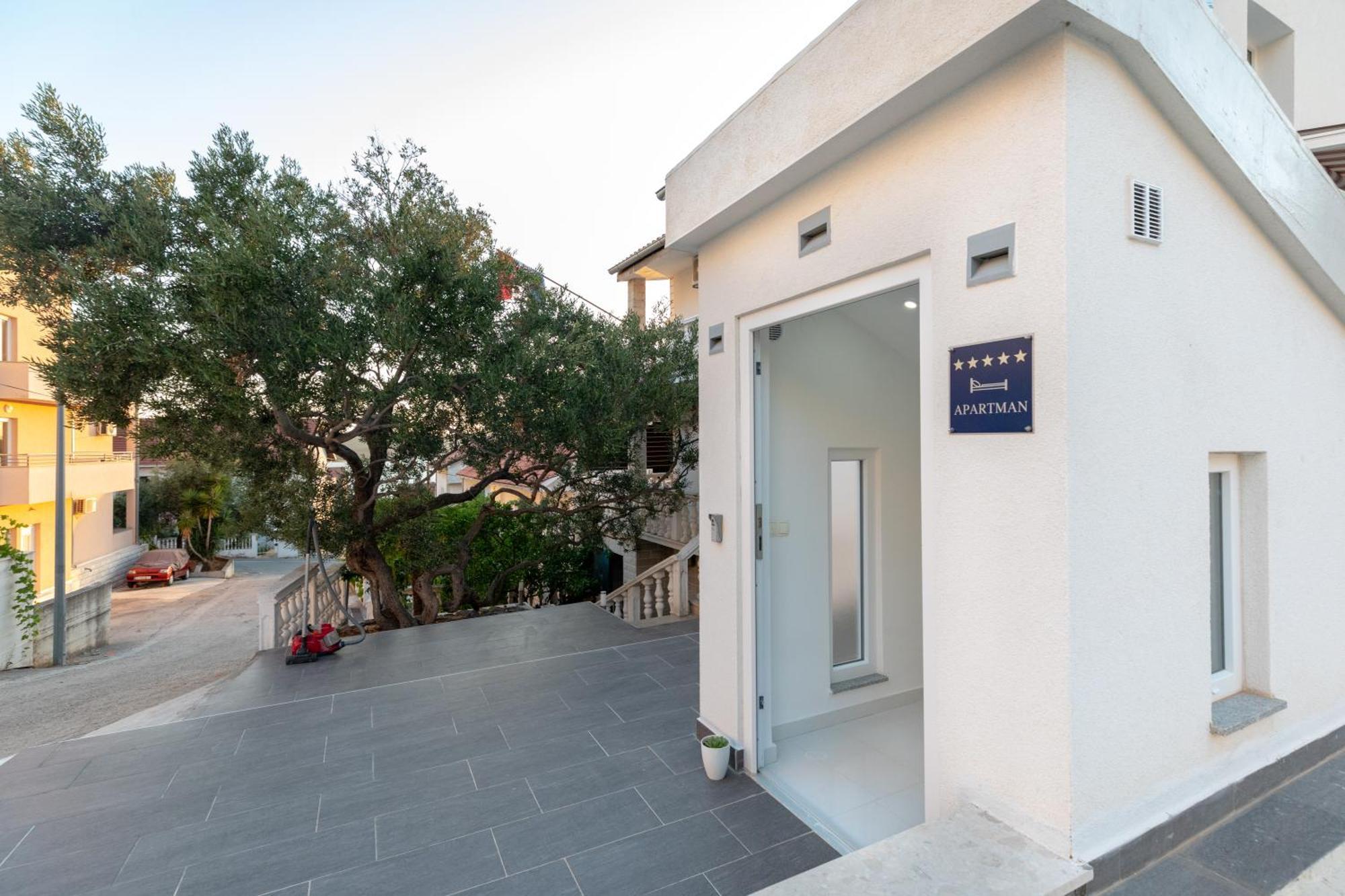 Luxury Apartment Aria Trogir Zewnętrze zdjęcie